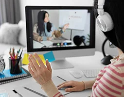 HỌC VIỆN HẠNH PHÚC